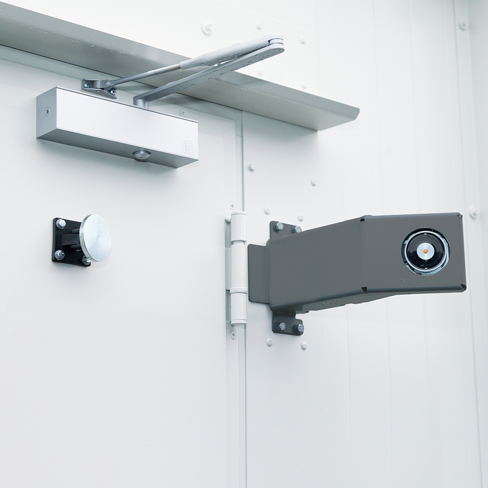 Door hold-open system for DENIOS fire protection bearings