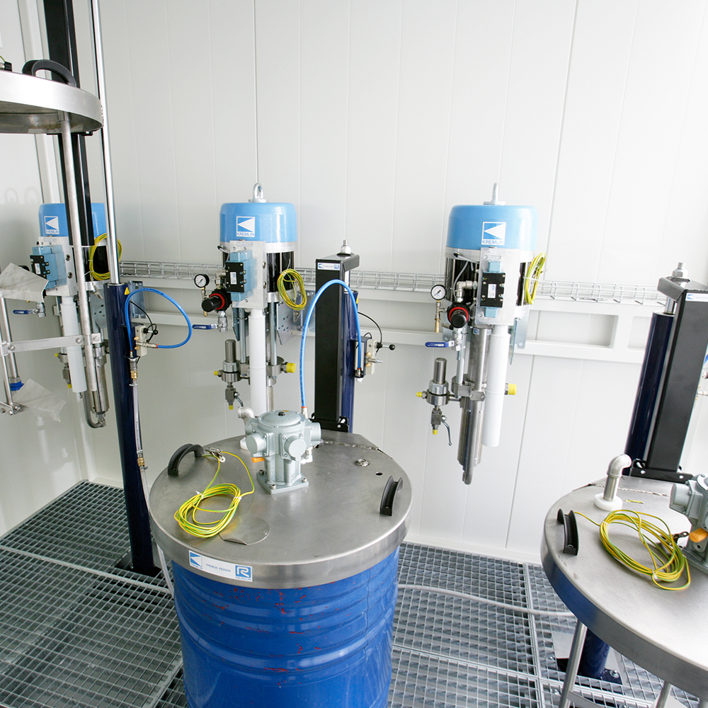 Dosing technology in the walk-in hazardous materials warehouse of DENIOS